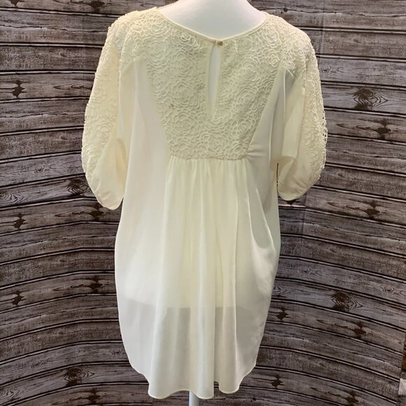YA LOS ANGELES Ivory Crochet Silk Top NWT - Picture 7 of 10
